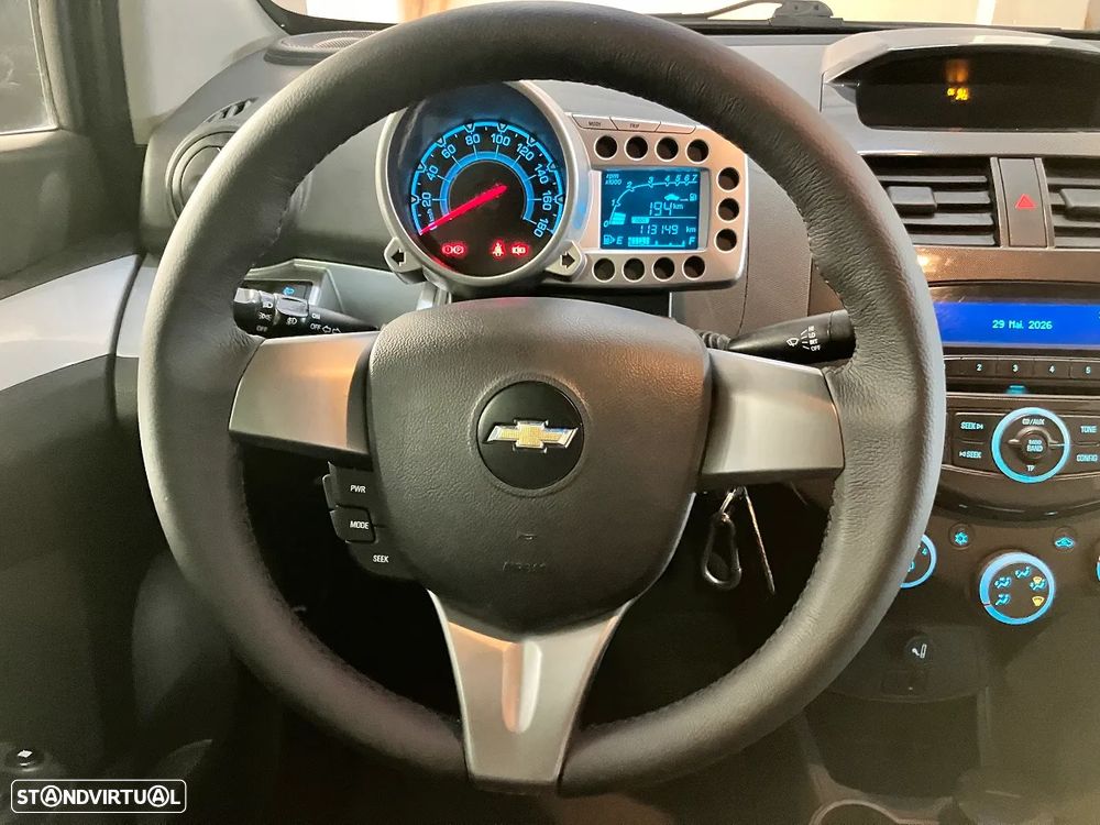 Chevrolet Spark 1.0 LS ESC - 30