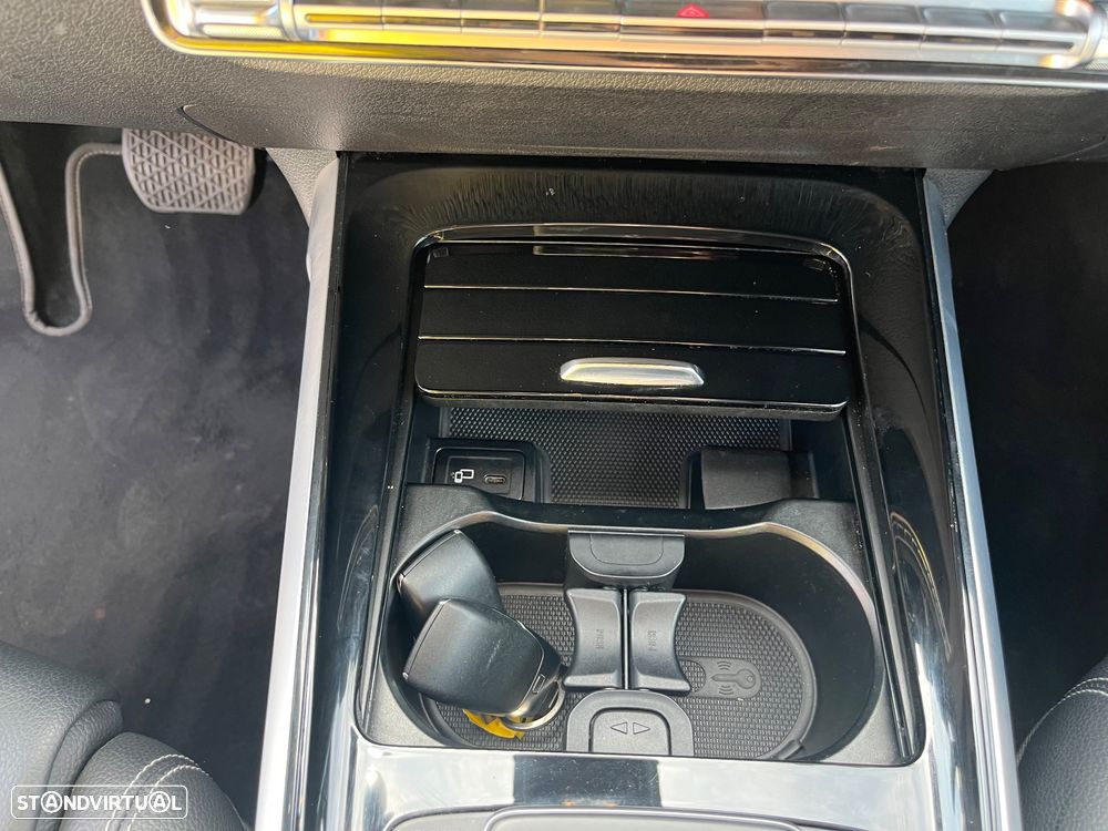 Mercedes-Benz GLB 180 d Progressive - 35