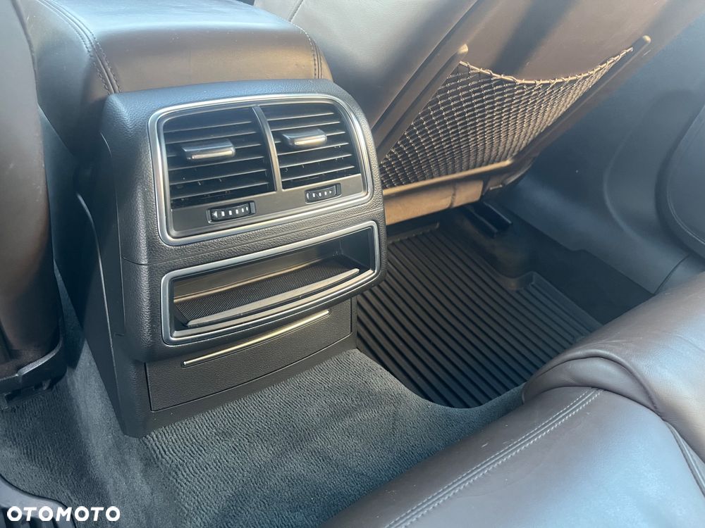 Audi A6 Allroad - 38