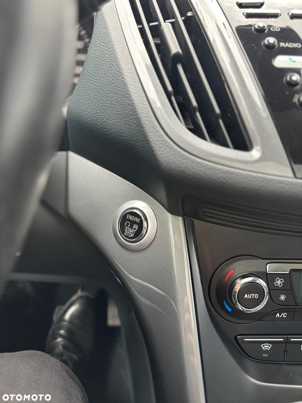 Ford C-MAX 1.0 EcoBoost Start-Stopp-System Titanium - 24