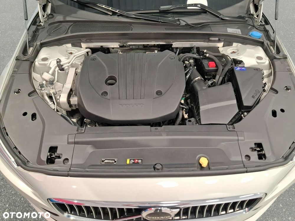 Volvo S90 - 25