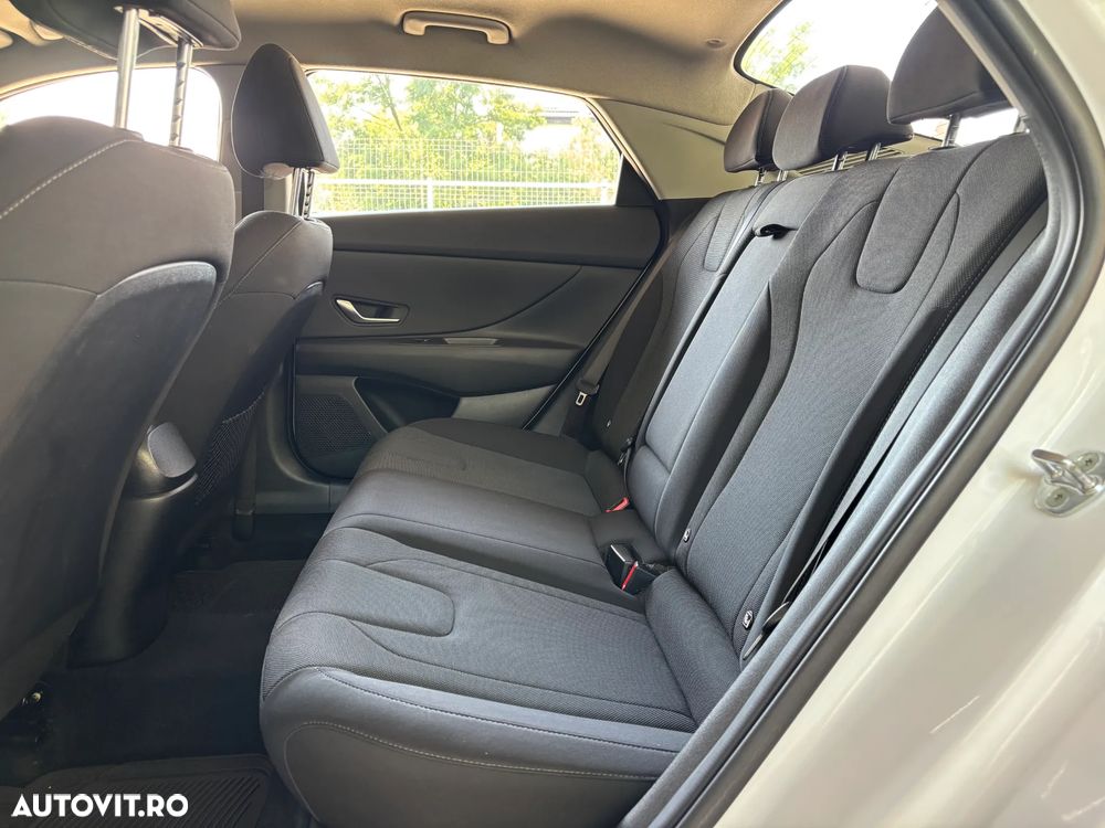 HYUNDAI Elantra 2022 — imagine 29