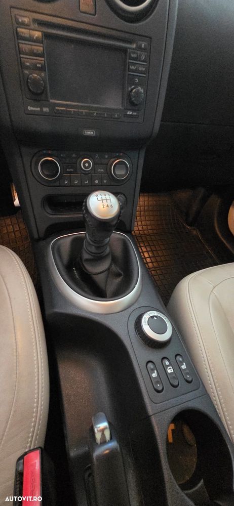 Nissan Qashqai 1.6 DCI Start/Stop 4X4-i Tekna - 11