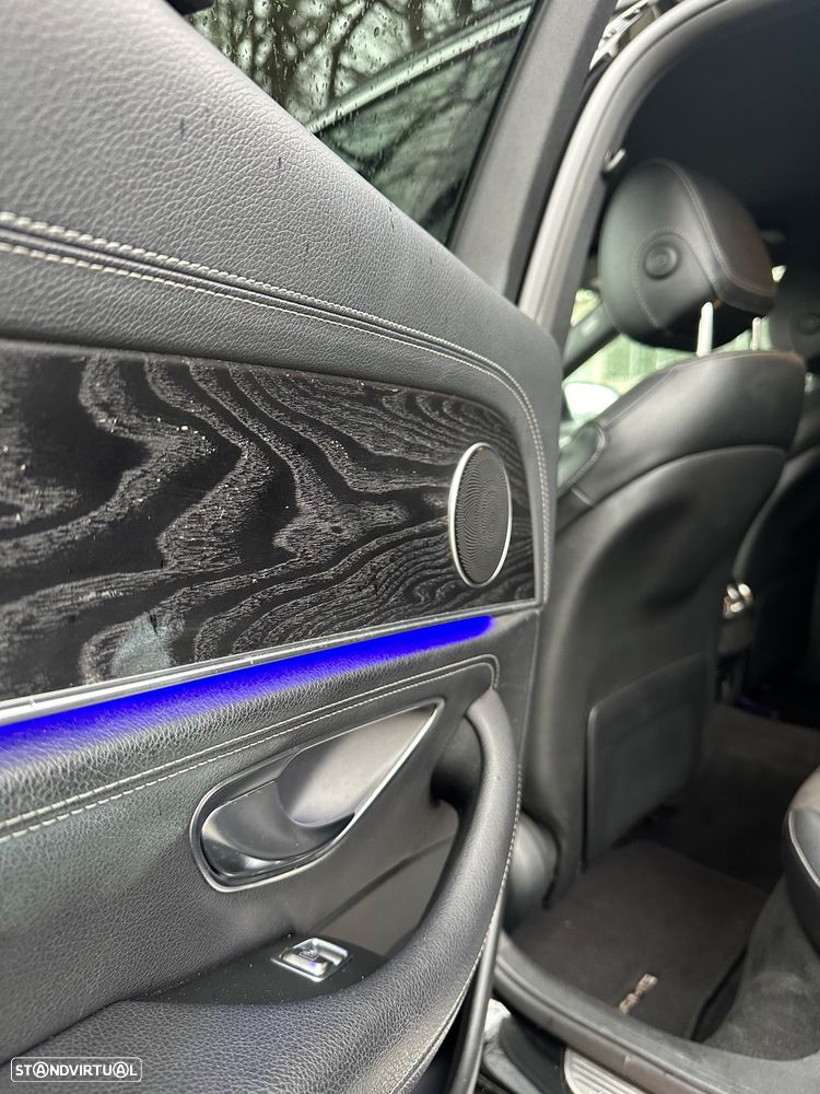 Mercedes-Benz E 220 d 9G-TRONIC AMG Line - 24