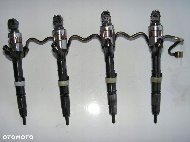 RAV4 II 2,0 D4D 116 KONI WTRYSK WTRYSKI 4 PINY - 1