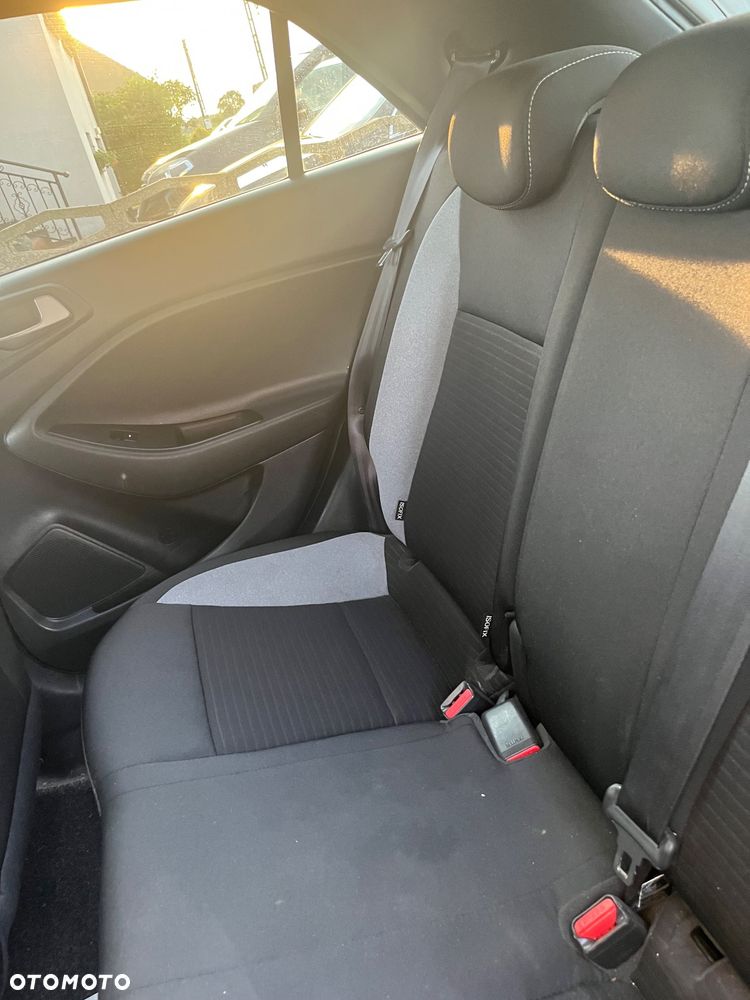 Hyundai i20 1.0 T-GDI - 13