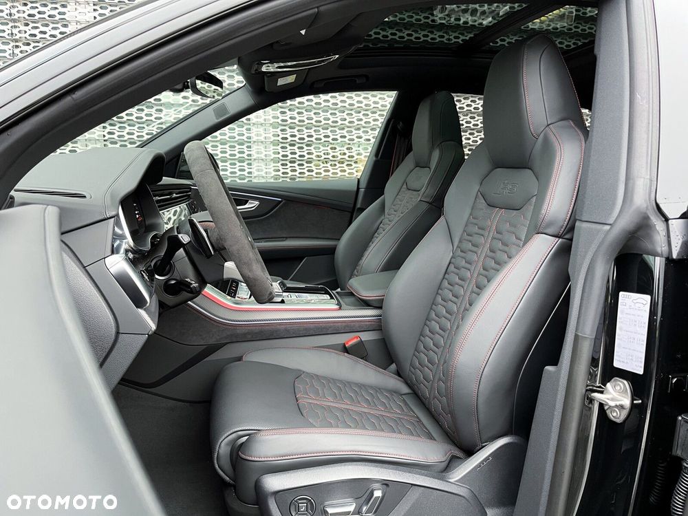 Audi RS Q8 - 20
