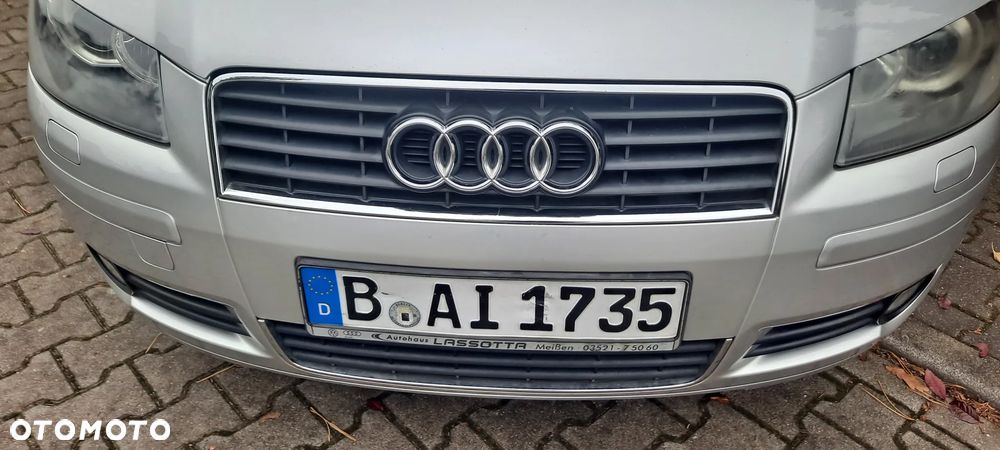 Audi A3 3-drzwiowe 2.0 FSI Ambition Tiptronic - 24