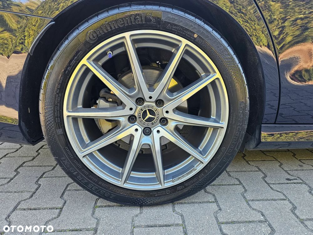 Mercedes-Benz Klasa E 300 d 9G-TRONIC AMG Line - 22