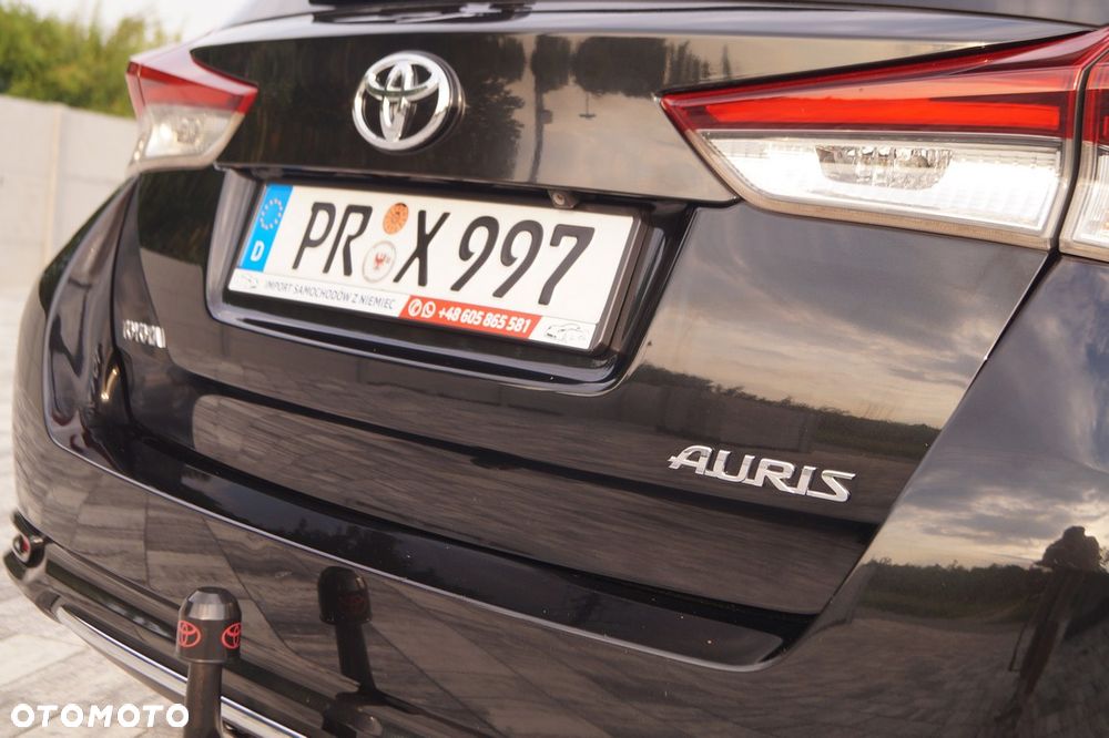Toyota Auris 1.6 D-4D Executive - 10