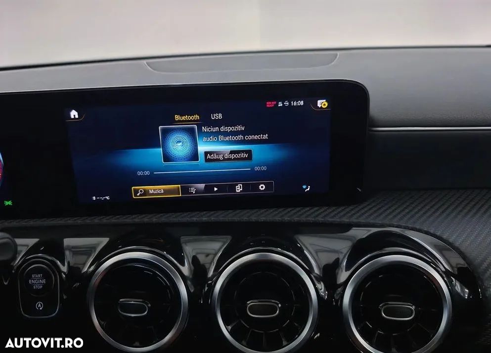 Mercedes-Benz CLA 180 Shooting Brake 7G-DCT - 10