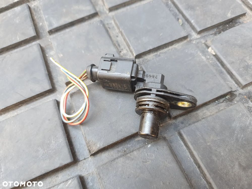 CZUJNIK POŁOŻENIA WAŁKA SKODA VW SEAT 036907601D + WTYCZKA INSTALACJA - 1