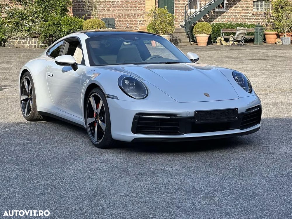 Porsche 992 - 2