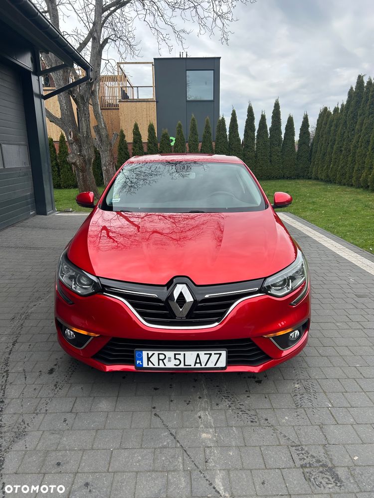 Renault Megane 1.2 Energy TCe Limited - 6