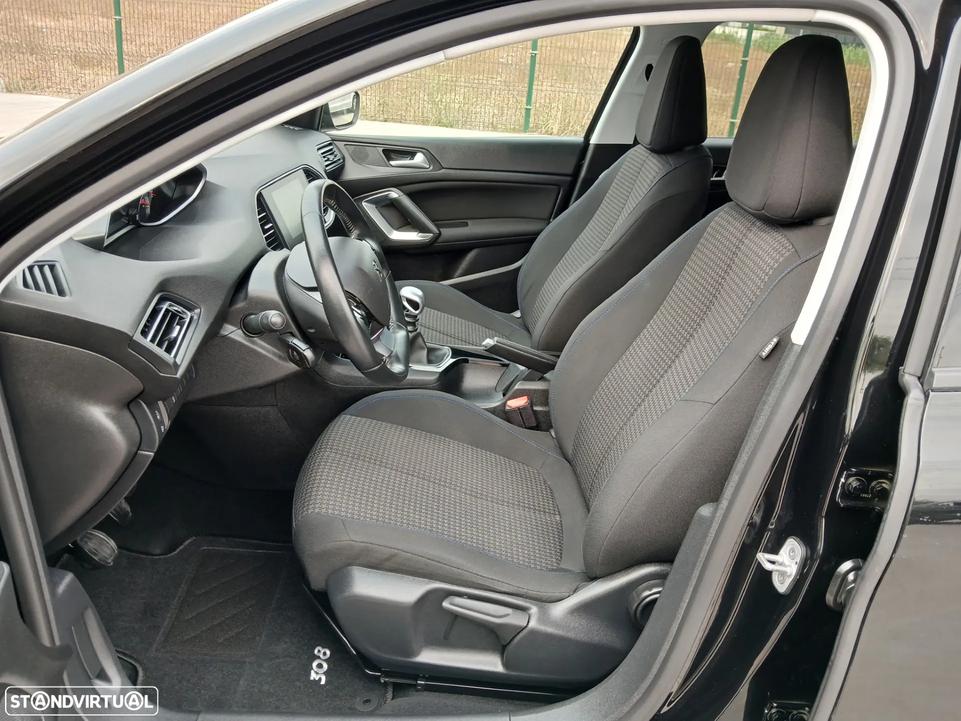 Peugeot 308 1.5 BlueHDi Style - 17