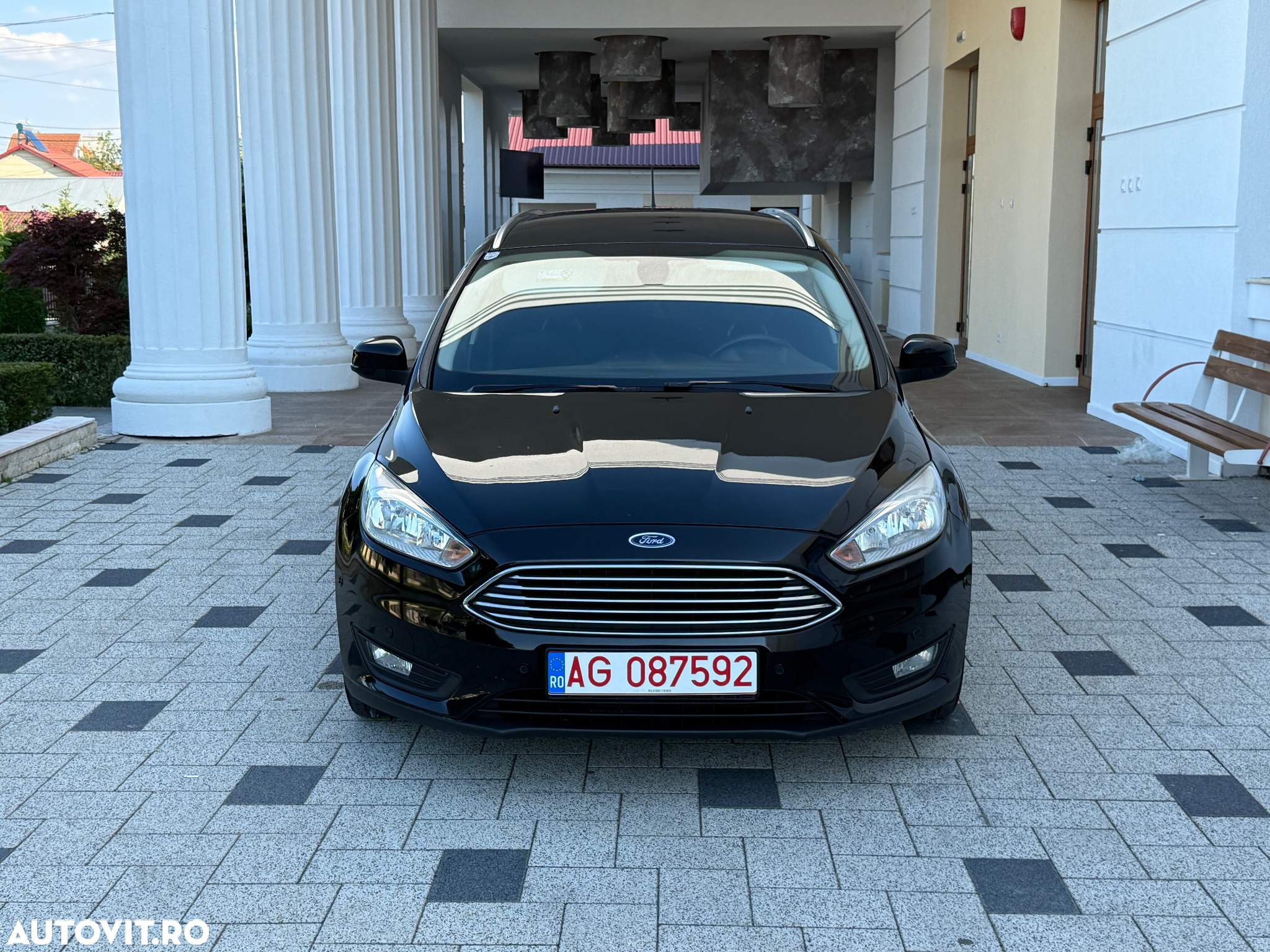 Ford Focus - 10
