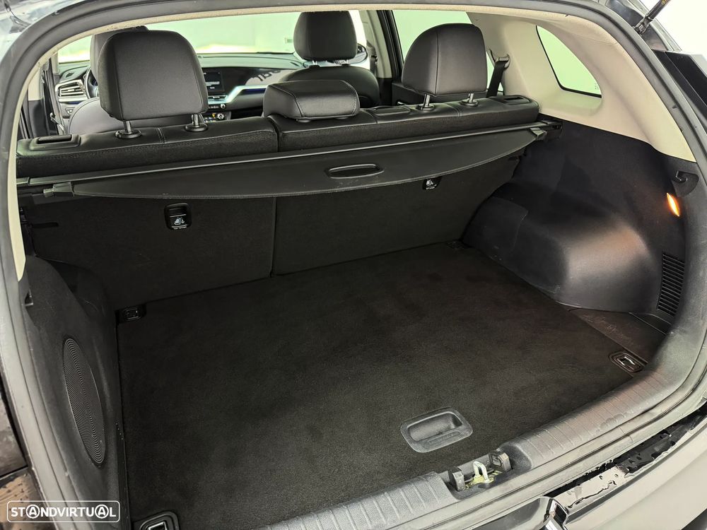 Kia Niro EV e-Niro 64kWh Tech X - 11