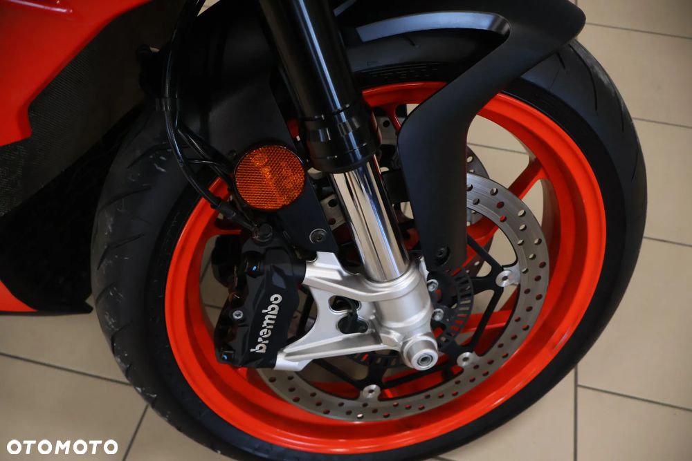 Aprilia Tuono - 17