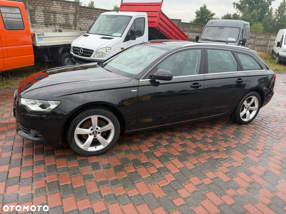 Audi A6 Avant - 1