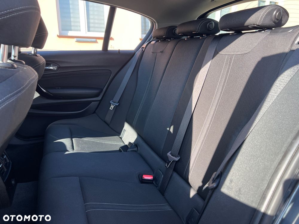BMW Seria 1 118d Urban Line - 16