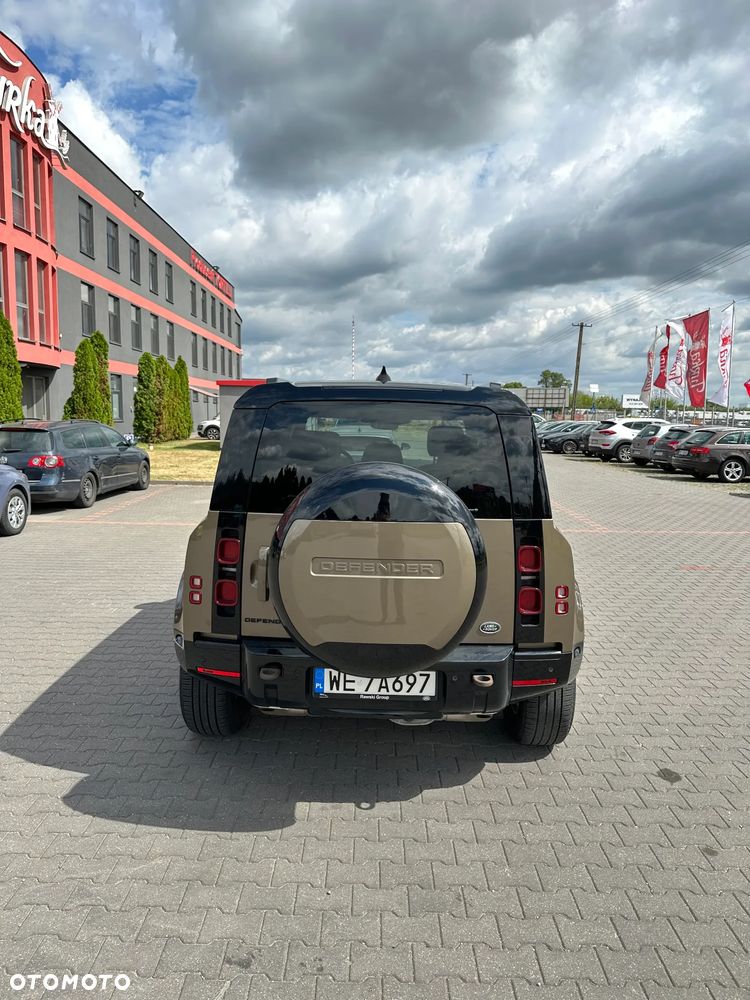 Land Rover Defender 3.0 P400 mHEV X-Dynamic HSE - 10
