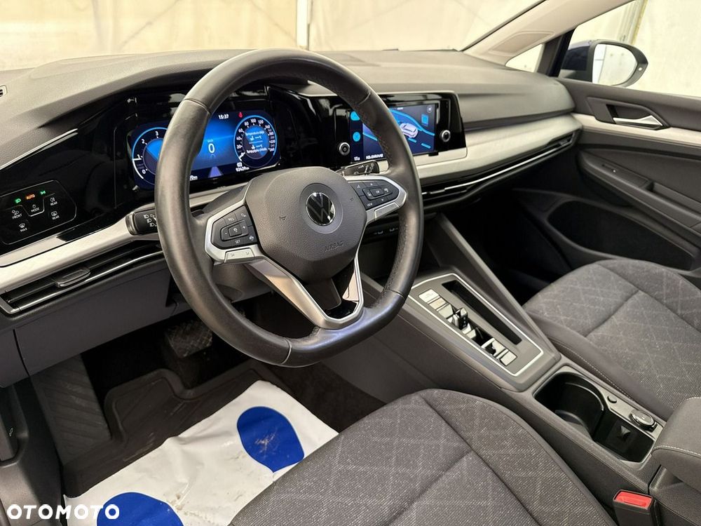 Volkswagen Golf - 14