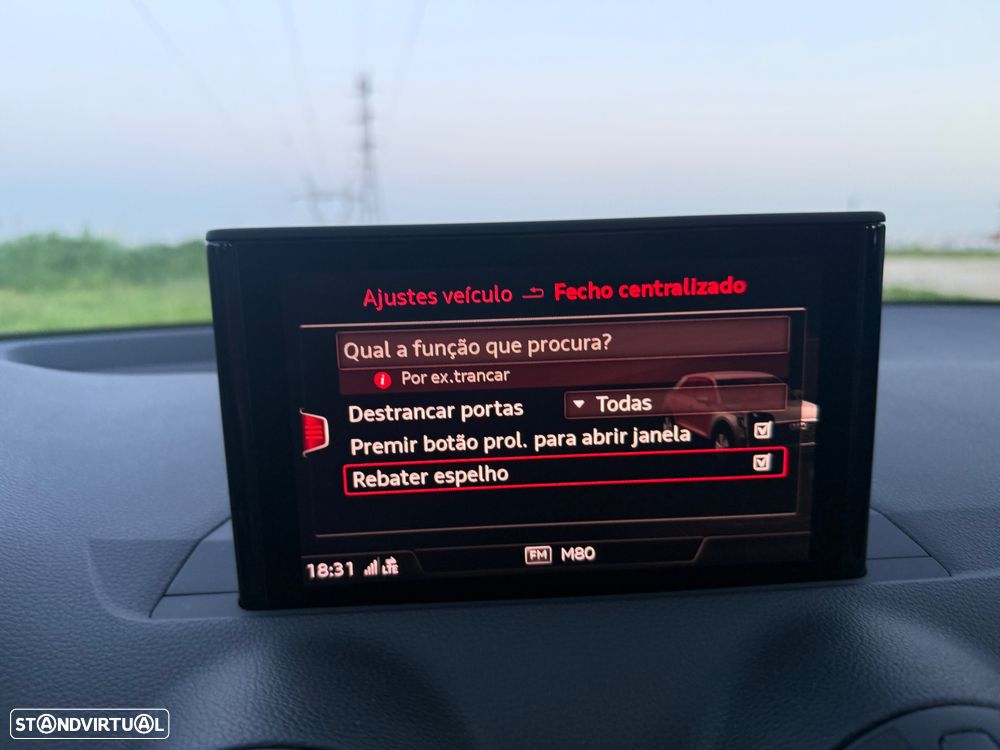 Audi Q2 30 TDI S tronic design - 31