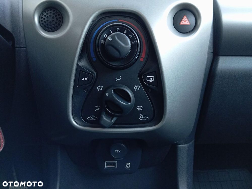 Toyota Aygo - 15