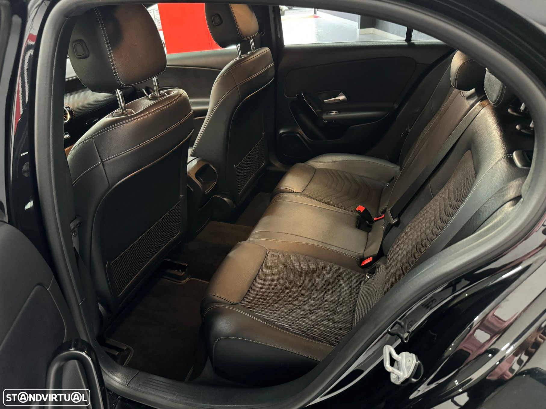 Mercedes-Benz A 180 d Business Solutions Aut. - 30