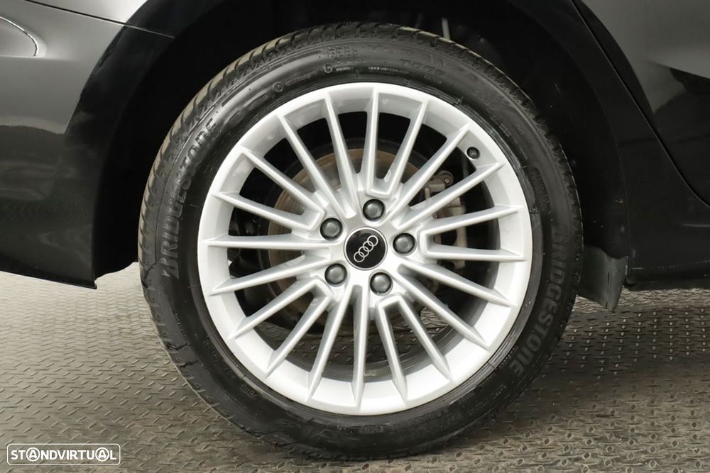 Audi A3 Sportback 40 TFSIe Advanced - 5