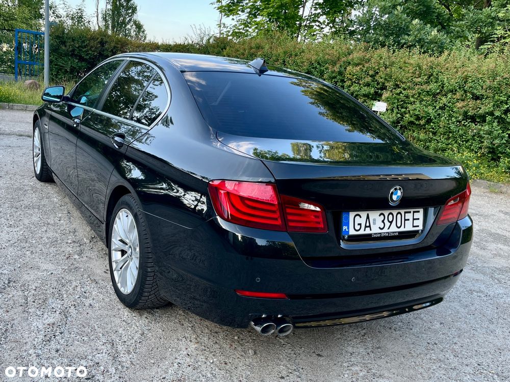 BMW Seria 5 520d - 5