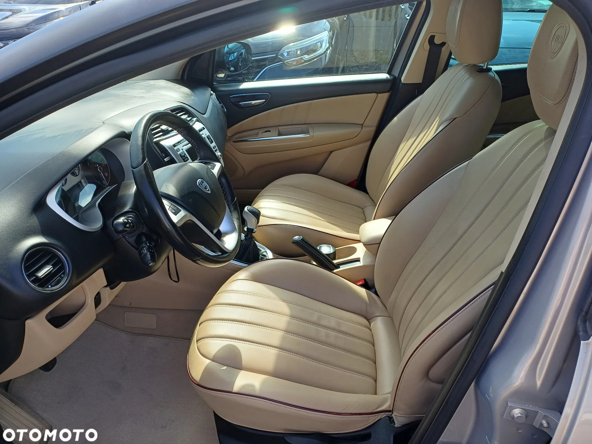 Lancia Delta 1.4 T-Jet 16v Platino - 17