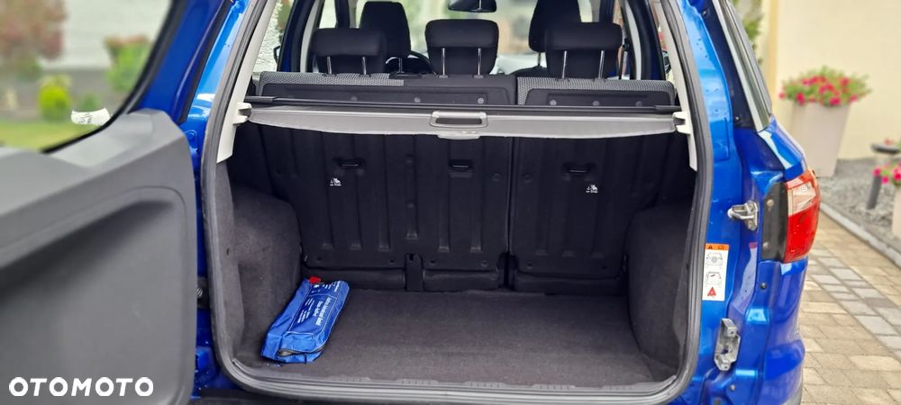 Ford EcoSport 1.5 TDCi TITANIUM - 12