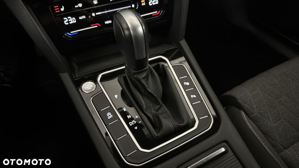 Volkswagen Passat Variant 2.0 TDI EVO Business DSG - 19