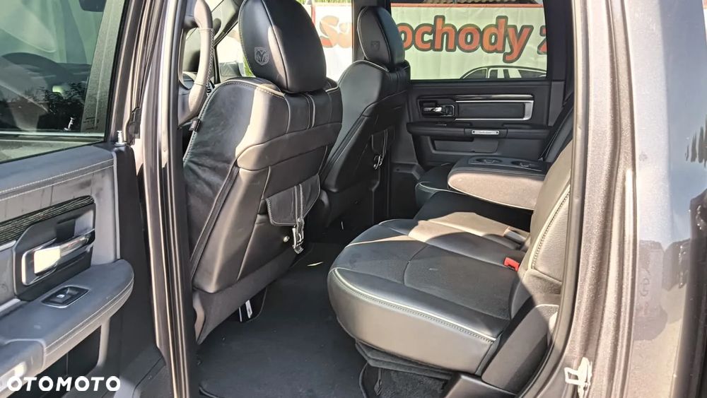 Dodge RAM 1500 5.7 4x4 - 17