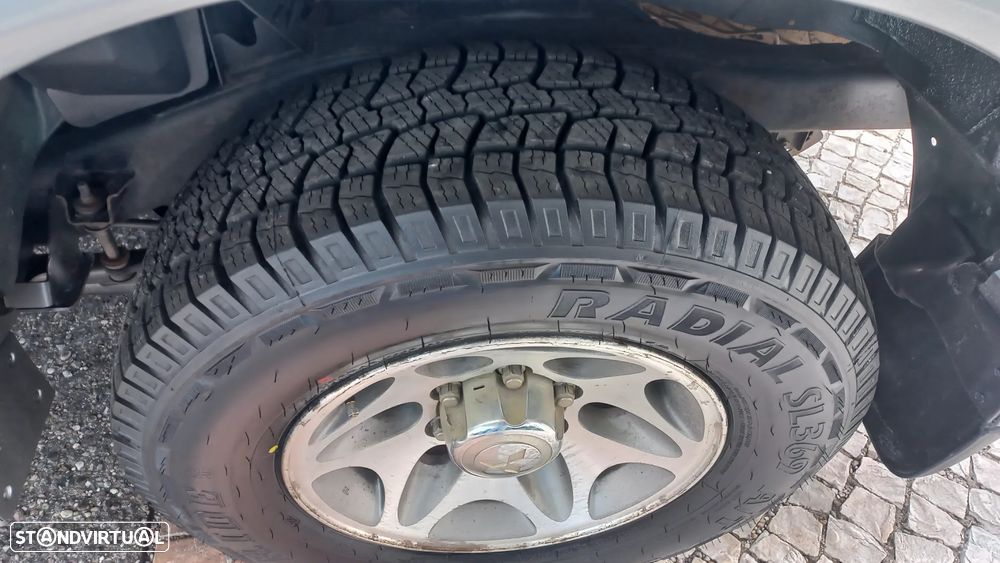 Mitsubishi Pajero 2.5 TD GLX Longo - 16