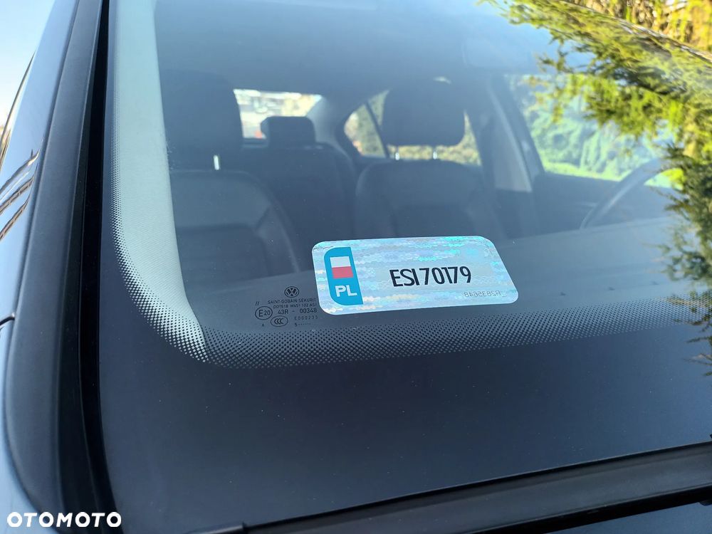 Volkswagen Passat 1.8 TSI BMT Highline - 31