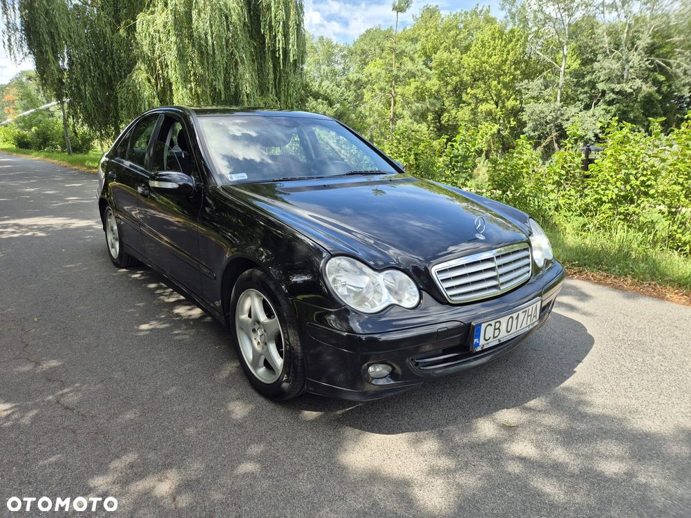 Mercedes-Benz Klasa C 180 Kompressor Classic - 12