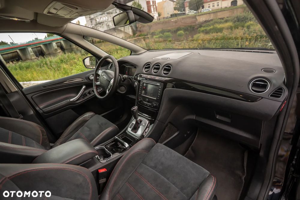 Ford S-Max - 7