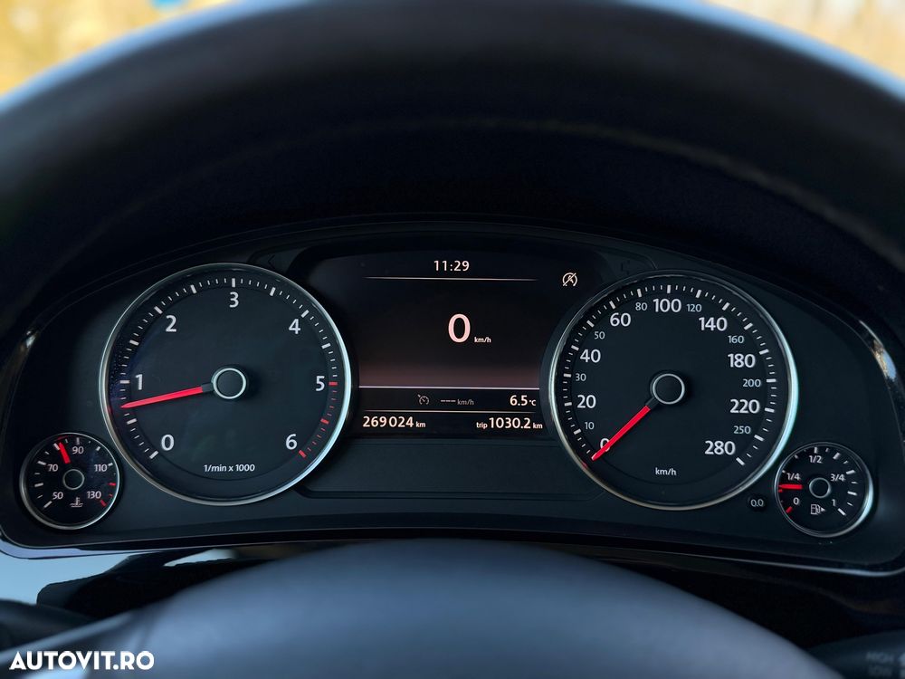 Volkswagen Touareg V6 TDI BMT Mountain Plus - 9