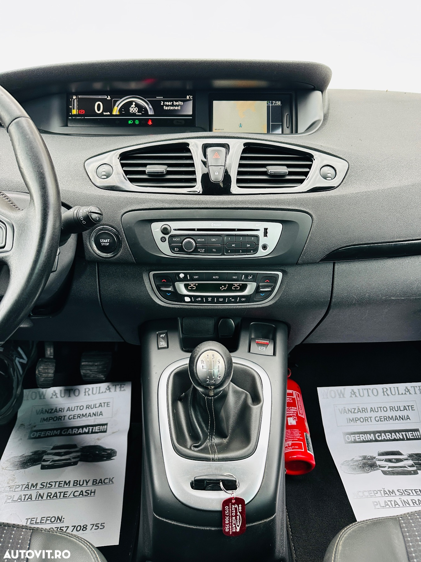 Renault Scenic ENERGY dCi 110 S&S LIMITED - 23