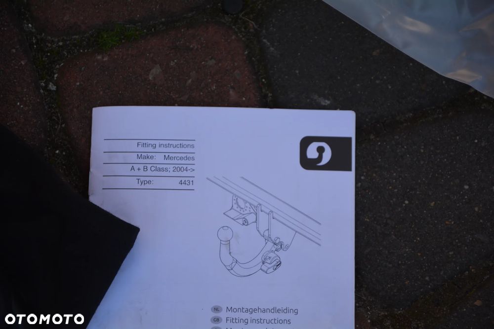 Mercedes B W245 2005-2011 -  hak wypinany Brink na klucz - 5