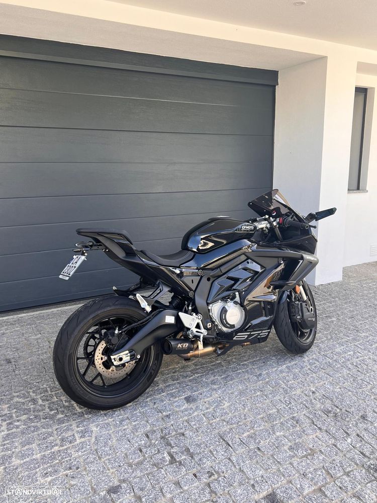 CF Moto 675SR-R - 4