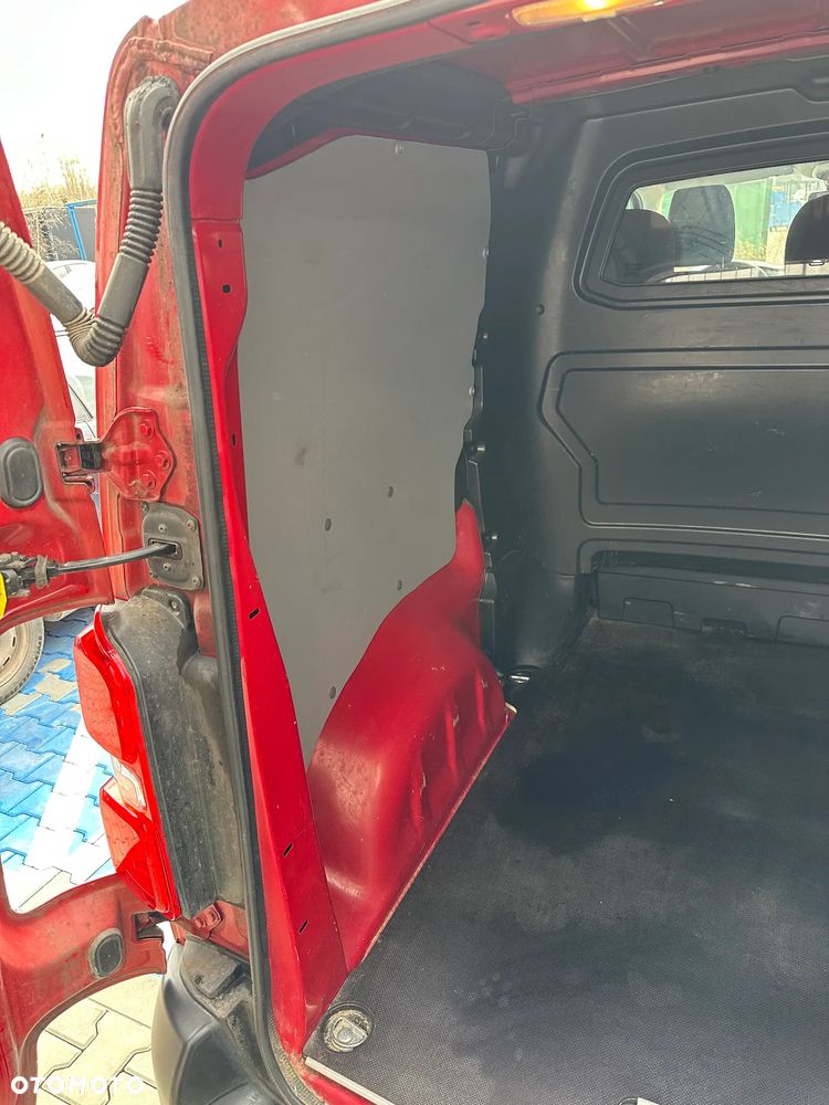 Toyota ProAce D-4D Medium 3,0t Active (bryg.) - 28