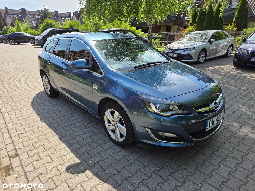 Opel Astra 1.6 CDTI Cosmo - 4