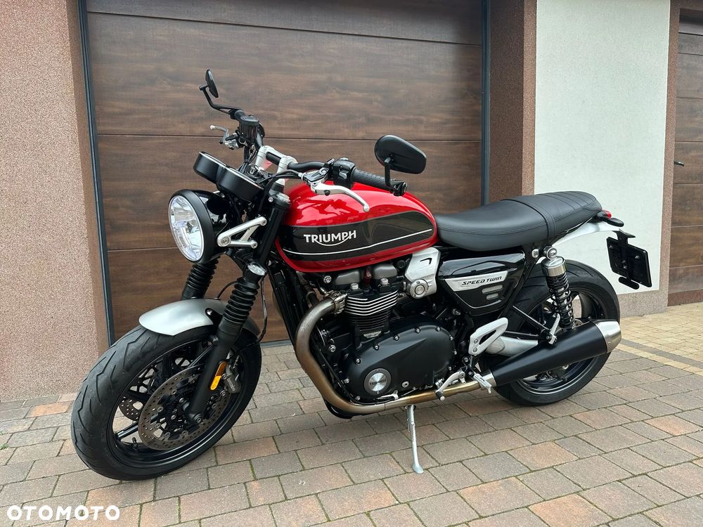Triumph Speed Twin - 1