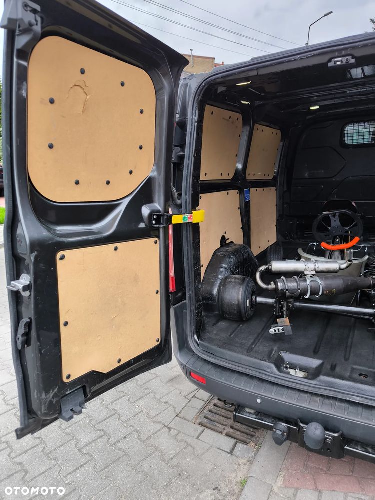 Ford Transit Custom - 23