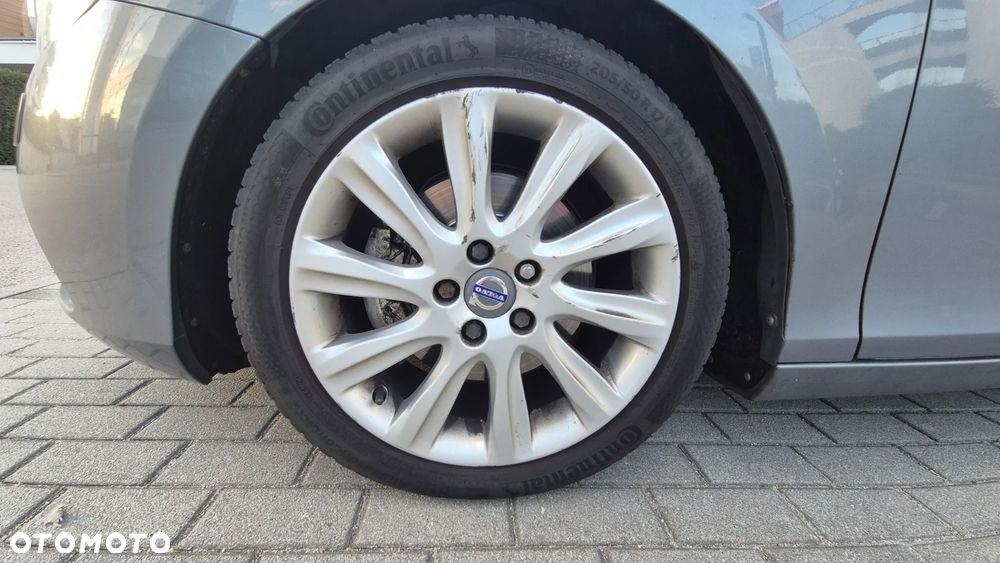 Volvo V40 T3 Drive-E Momentum - 36