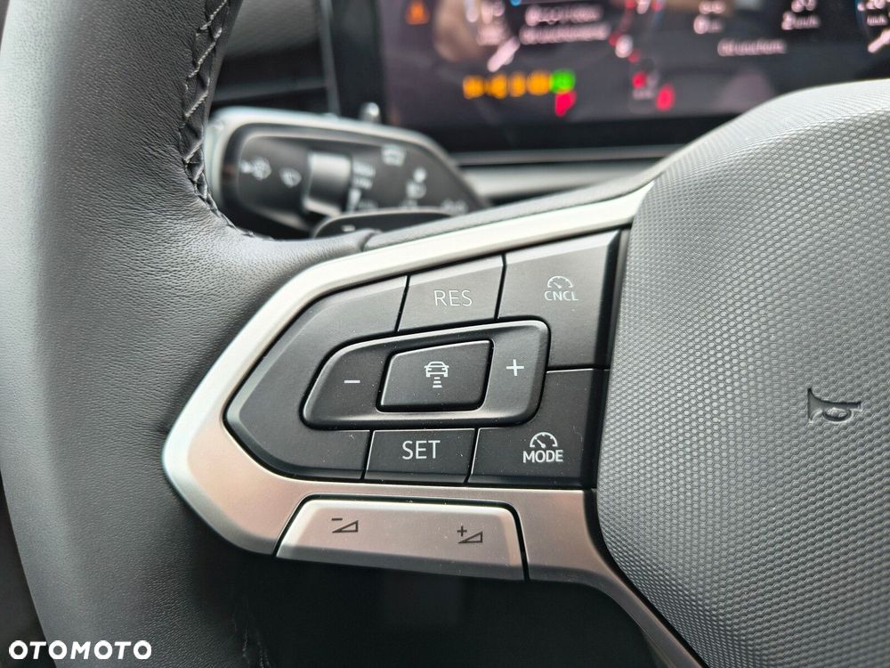 Volkswagen T-Roc 1.5 TSI Life DSG - 15