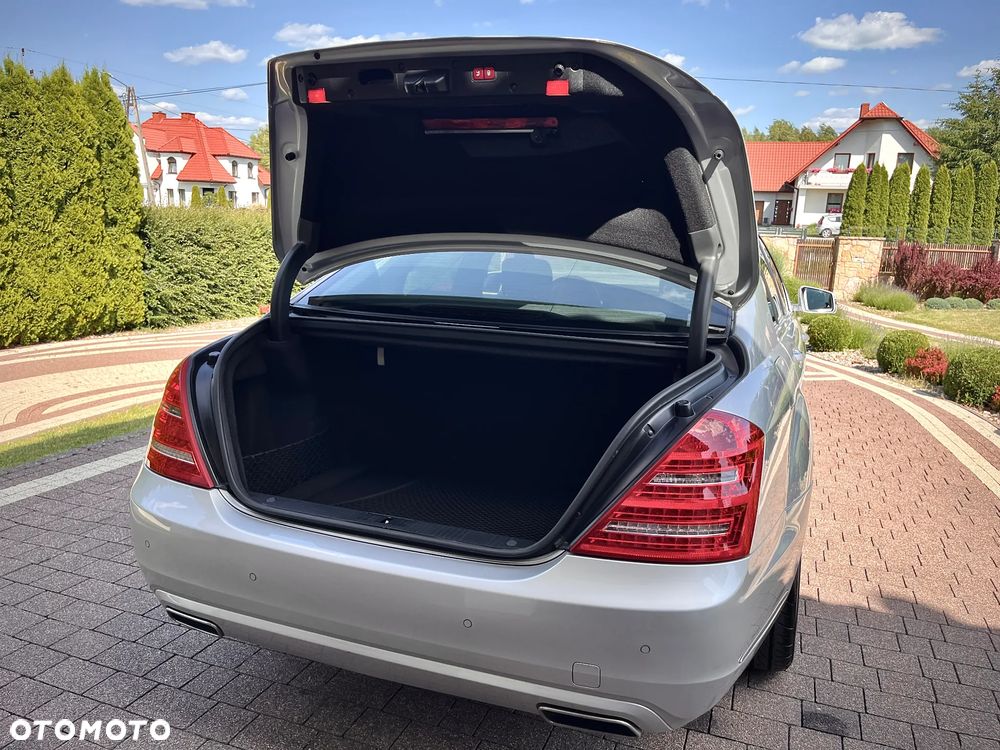 Mercedes-Benz Klasa S 350 CDI 4Matic DPF 7G-TRONIC BlueEFFICIENCY - 33